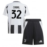 Juventus Juan Cabal #32 Replica Home Minikit 2024-25 Short Sleeve (+ pants)